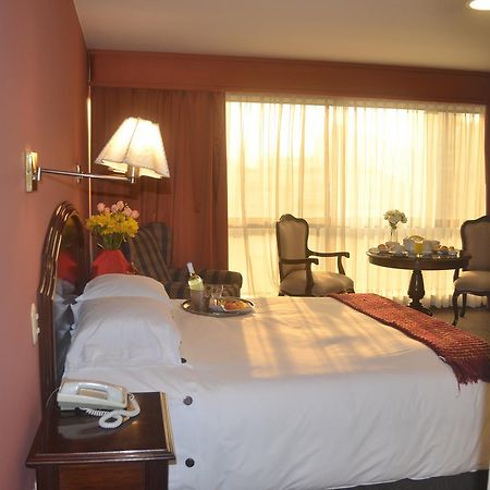 Suites Plaza Las Flores Lima Eksteriør billede