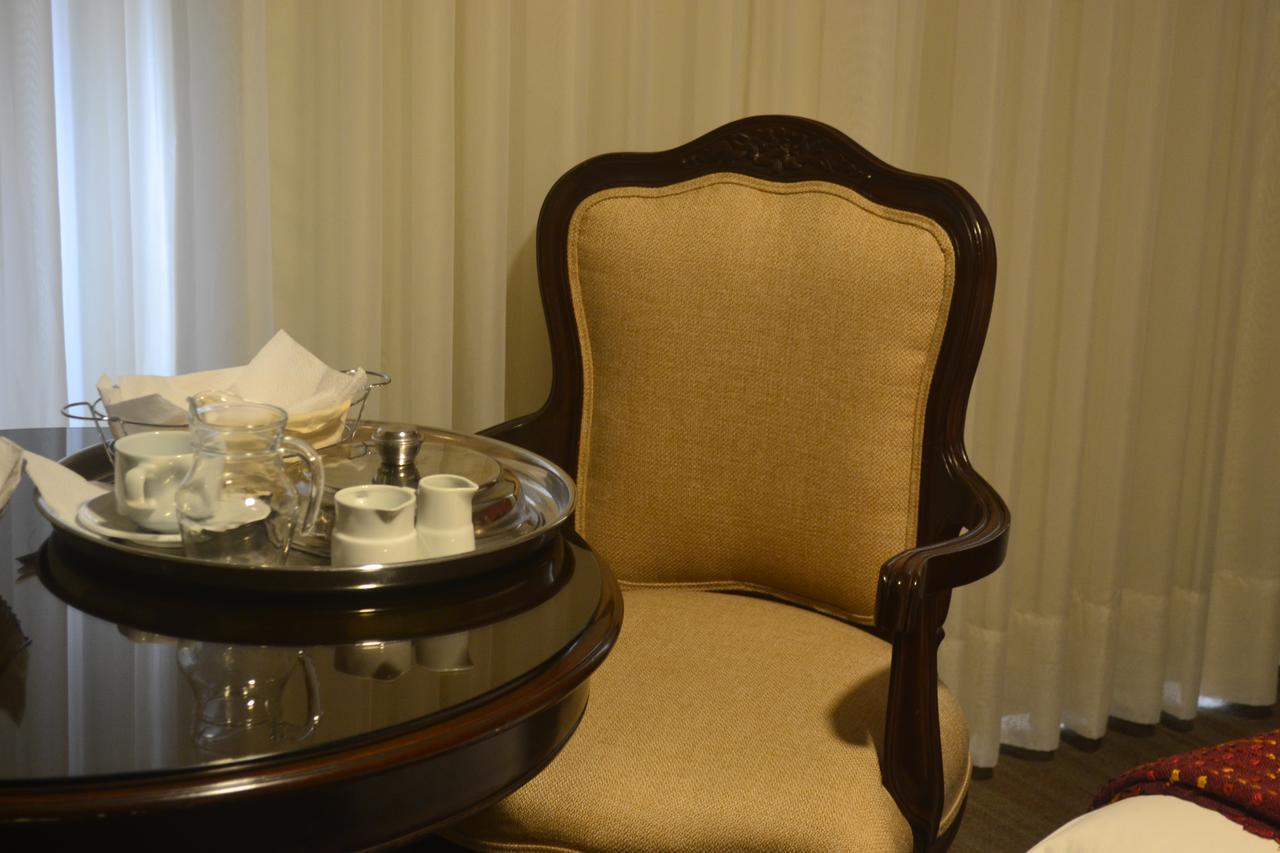 Suites Plaza Las Flores Lima Eksteriør billede