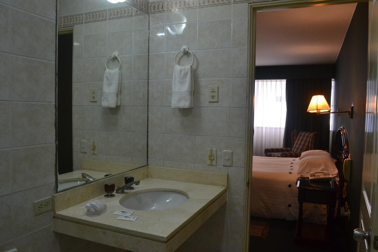 Suites Plaza Las Flores Lima Eksteriør billede
