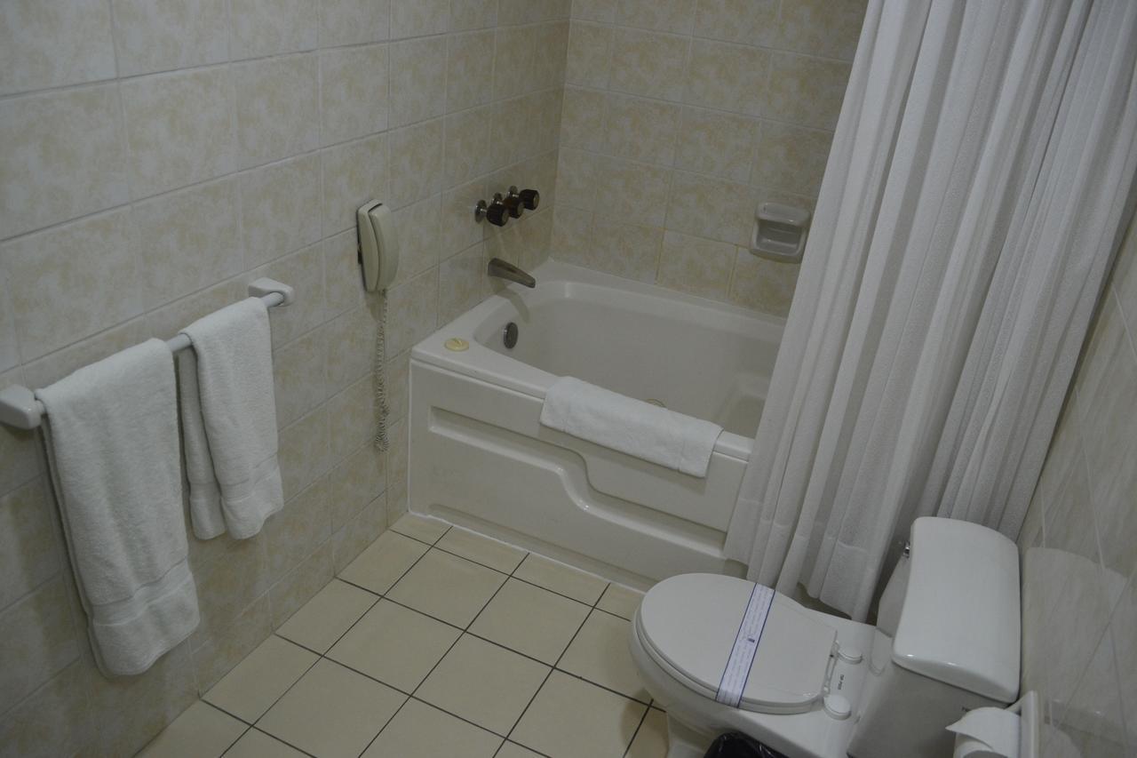 Suites Plaza Las Flores Lima Eksteriør billede