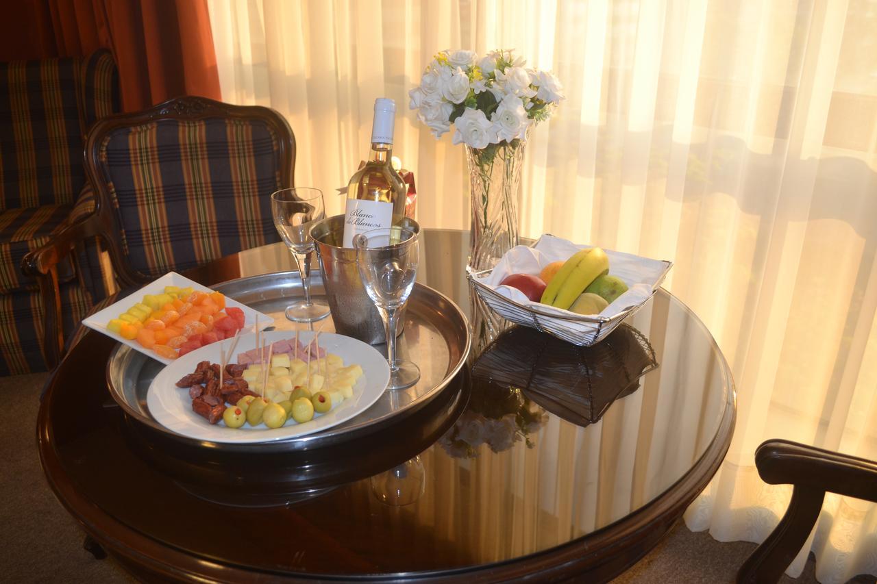 Suites Plaza Las Flores Lima Eksteriør billede