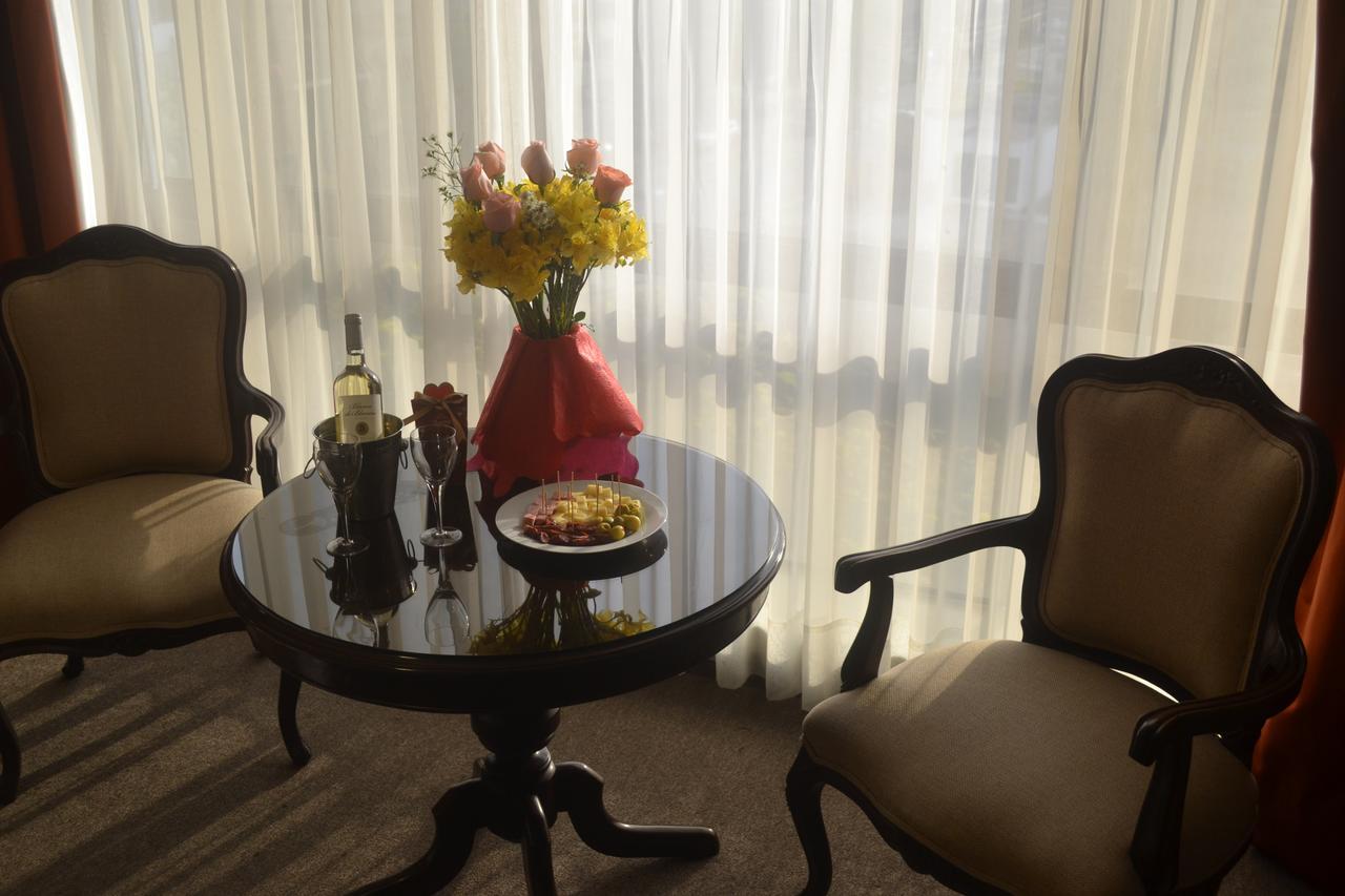 Suites Plaza Las Flores Lima Eksteriør billede