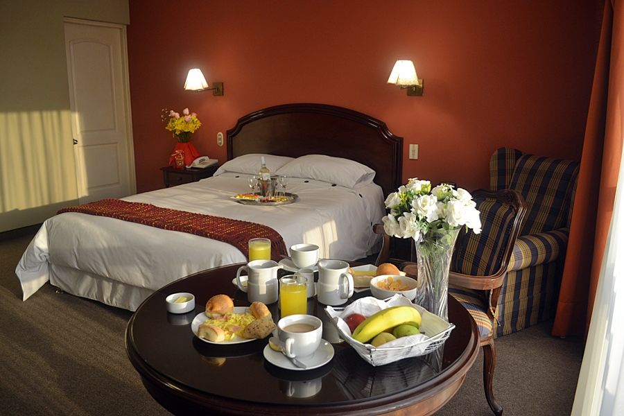 Suites Plaza Las Flores Lima Eksteriør billede
