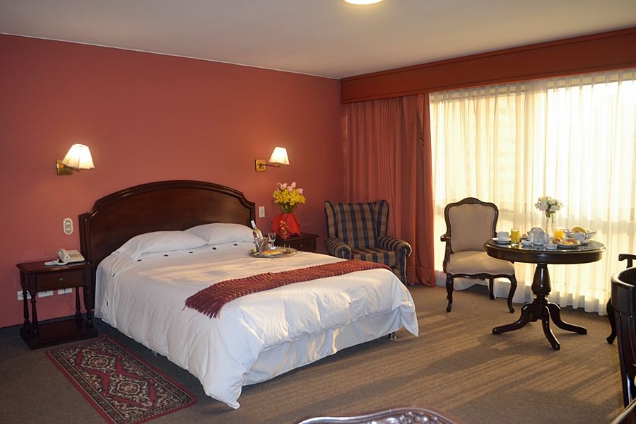 Suites Plaza Las Flores Lima Eksteriør billede