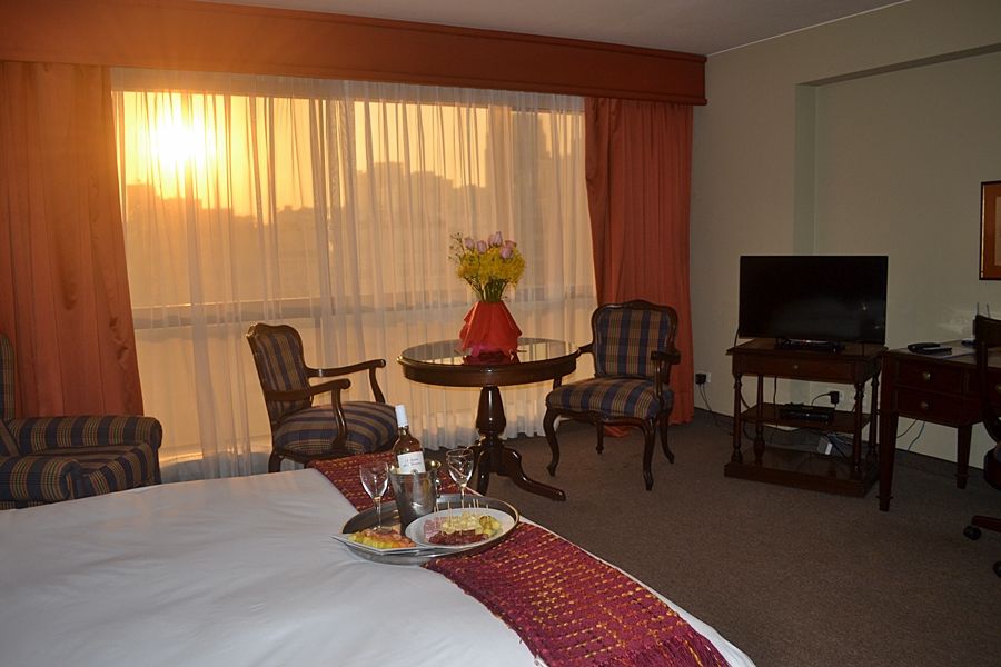Suites Plaza Las Flores Lima Eksteriør billede